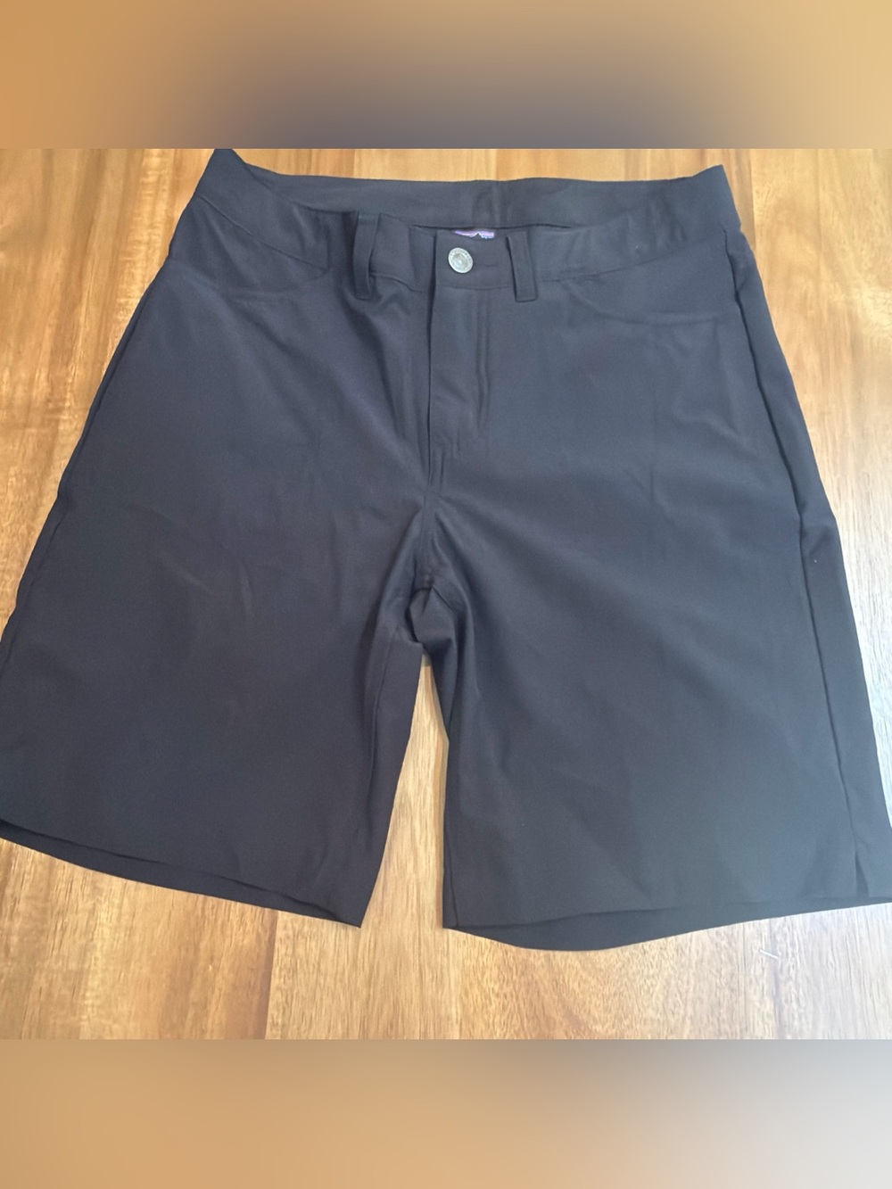 Patagonia Women's Skyline Traveler Shorts 8" Black Size 6 Activewear